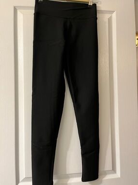 Women's Fleece-Lined High-Rise Black Leggings - Sleek Everyday Essentials